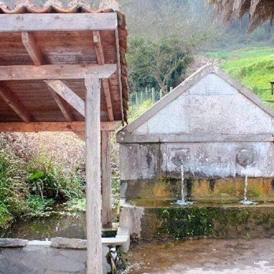Fuente Merún en Guimarán