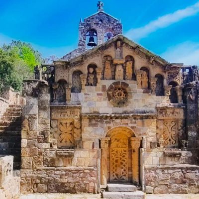 Iglesia románica de Santa María de Logrezana